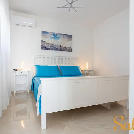 Terrazza Sul Mare * 玛丽娜迪曼卡维萨